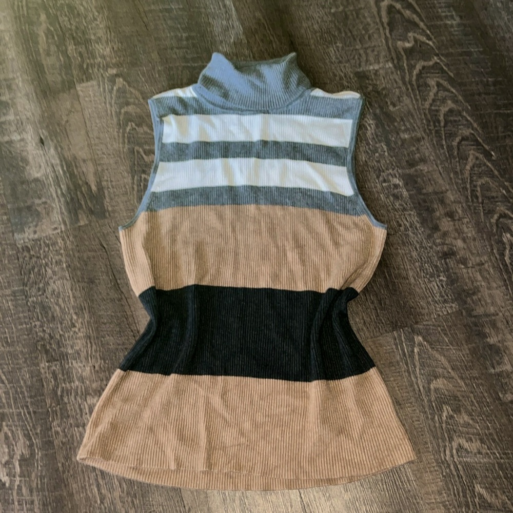 Striped turtleneck